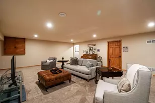 3412 Walnut Trail, Waukesha, WI 53188 - Photo 32