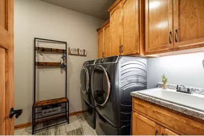 3412  Walnut Trl, Waukesha, WI 53188 - Photo 30