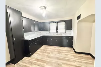 6124 N 39th St #6124A, Milwaukee, WI 53209 - Photo 12