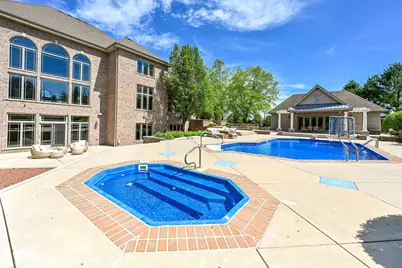 3277 N Canterbury Ln, Summit, WI 53066 - Photo 60