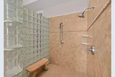 3277 N Canterbury Ln, Summit, WI 53066 - Photo 24