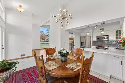 12951 N Colony Dr, Mequon, WI 53097 - Photo 14