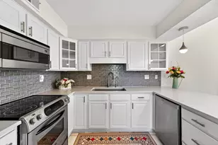 12951 N Colony Dr, Mequon, WI 53097 - Photo 12