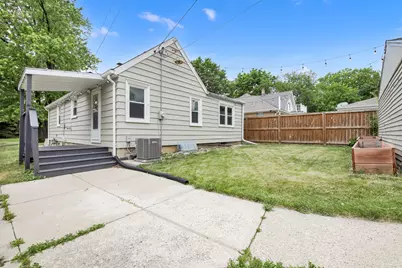 802 S 90th St, West Allis, WI 53214 - Photo 26