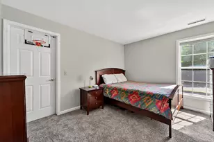 N16W26593 Tall Reeds Ln, Pewaukee, WI 53072 - Photo 18