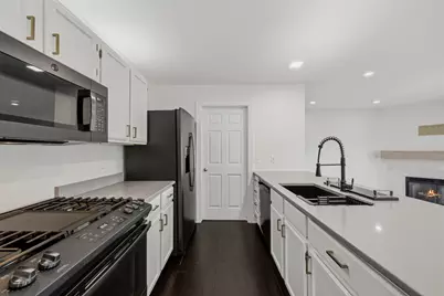 658  Geneva National Ave #6-35, Geneva, WI 53147 - Photo 6