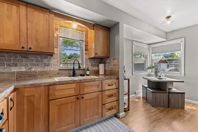 9500 W Elmore Ave, Milwaukee, WI 53222 - Photo 4