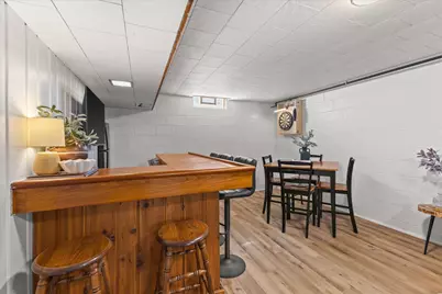 9500 W Elmore Ave, Milwaukee, WI 53222 - Photo 22