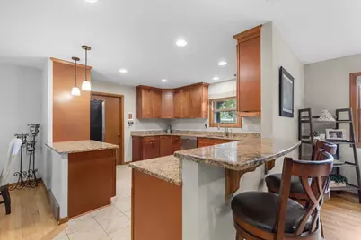 W225N247  Lexington Dr, Pewaukee, WI 53186 - Photo 14