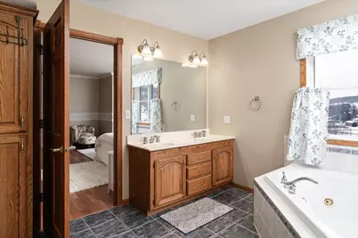 203  Eagle Bluff Rd, La Crescent, MN 55947 - Photo 10