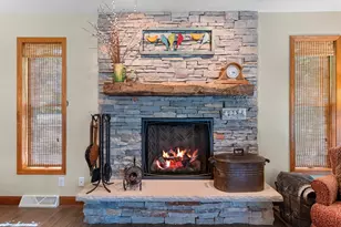 602 Wild Oak Dr, Manitowoc, WI 54220 - Photo 20