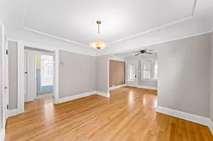 6820 W Hayes Ave, West Allis, WI 53219 - Photo 10