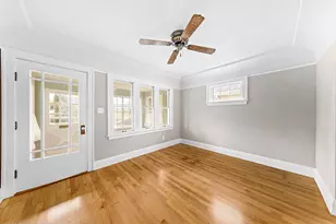 6820 W Hayes Ave, West Allis, WI 53219 - Photo 24
