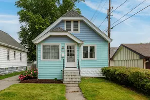6820 W Hayes Ave, West Allis, WI 53219 - Photo 22