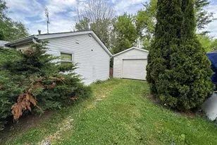 10449 268th Ave, Salem Lakes, WI 53179 - Photo 8