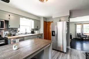 4946 N 108th St, Milwaukee, WI 53225 - Photo 12