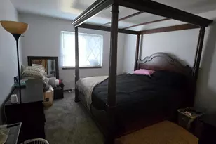7721 N 60th St, Milwaukee, WI 53223 - Photo 6