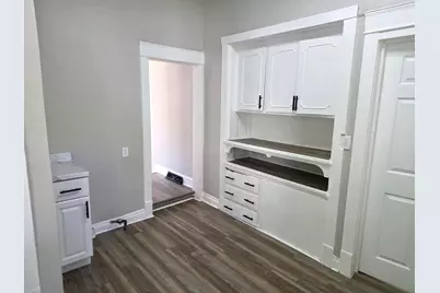 1212 W Chambers St, Milwaukee, WI 53206 - Photo 6