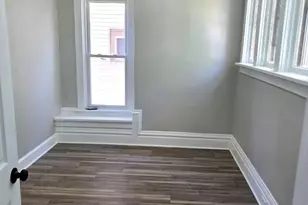 1212 W Chambers St, Milwaukee, WI 53206 - Photo 12
