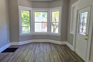 1212 W Chambers St, Milwaukee, WI 53206 - Photo 4