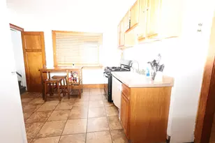 4064 N 24th St, Milwaukee, WI 53209 - Photo 4