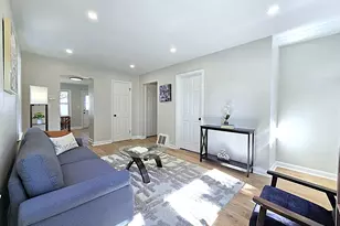 2471 S 74th St, West Allis, WI 53219 - Photo 12