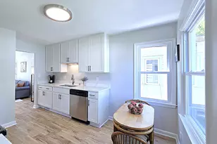 2471 S 74th St, West Allis, WI 53219 - Photo 6
