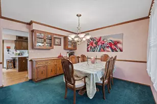 3145 S Manor Ct, New Berlin, WI 53151 - Photo 12