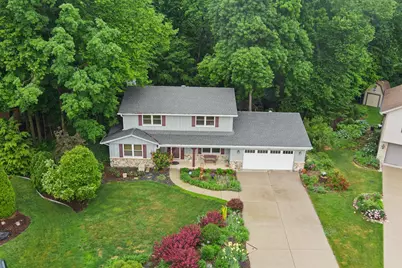 3145 S Manor Ct, New Berlin, WI 53151 - Photo 48