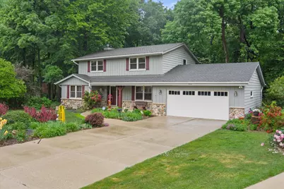 3145 S Manor Ct, New Berlin, WI 53151 - Photo 46