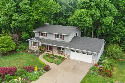 3145 S Manor Ct, New Berlin, WI 53151 - Photo 2