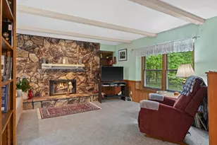 3145 S Manor Ct, New Berlin, WI 53151 - Photo 4