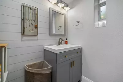4520 N 110th St, Wauwatosa, WI 53225 - Photo 34