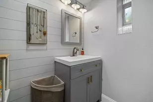 4520 N 110th St, Wauwatosa, WI 53225 - Photo 34