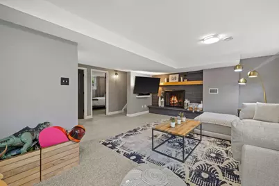 4520 N 110th St, Wauwatosa, WI 53225 - Photo 30