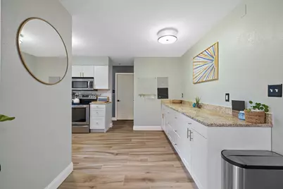 4520 N 110th St, Wauwatosa, WI 53225 - Photo 6