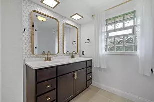 4520 N 110th St, Wauwatosa, WI 53225 - Photo 22