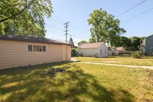 5122 N 65th St, Milwaukee, WI 53218 - Photo 28