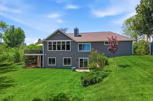 2727 Highland Terrace, Sheboygan, WI 53083 - Photo 2