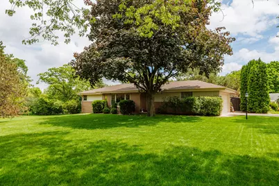 17020  Grant Ct, Brookfield, WI 53005 - Photo 42
