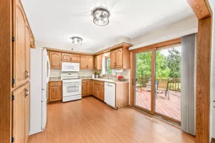 17020 Grant Ct, Brookfield, WI 53005 - Photo 6