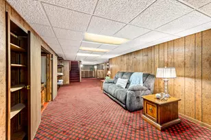 17020 Grant Ct, Brookfield, WI 53005 - Photo 32