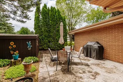 17020  Grant Ct, Brookfield, WI 53005 - Photo 36