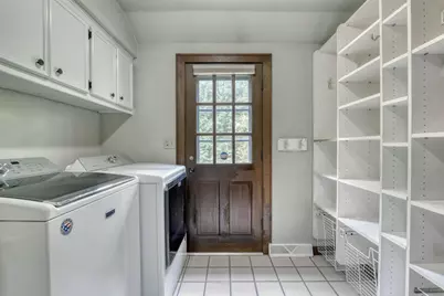 1895  Village Green Ct, Elm Grove, WI 53122 - Photo 26