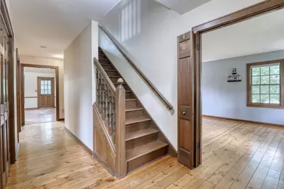 1895  Village Green Ct, Elm Grove, WI 53122 - Photo 6