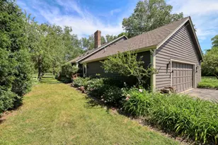 1895 Village Green Ct, Elm Grove, WI 53122 - Photo 44
