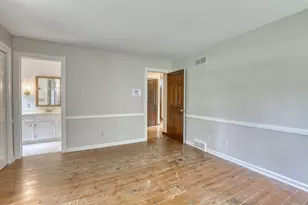 1895 Village Green Ct, Elm Grove, WI 53122 - Photo 28