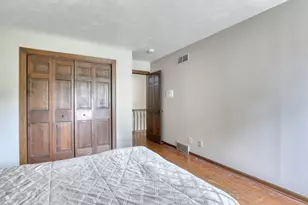 1895 Village Green Ct, Elm Grove, WI 53122 - Photo 36