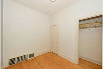 2547 S Howell Ave #2549, Milwaukee, WI 53207 - Photo 32