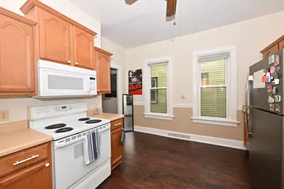 2547 S Howell Ave #2549, Milwaukee, WI 53207 - Photo 10